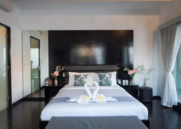 别墅 Sky-villa 3- 8 Bedroom Brilliant Location Between To Shopping