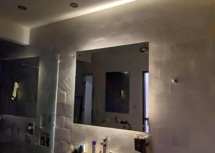 Sky-villa 3- 8 Bedroom Brilliant Location Between To Shopping
