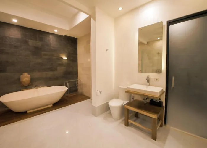 别墅 Sky-villa 3- 8 Bedroom Brilliant Location Between To Shopping
